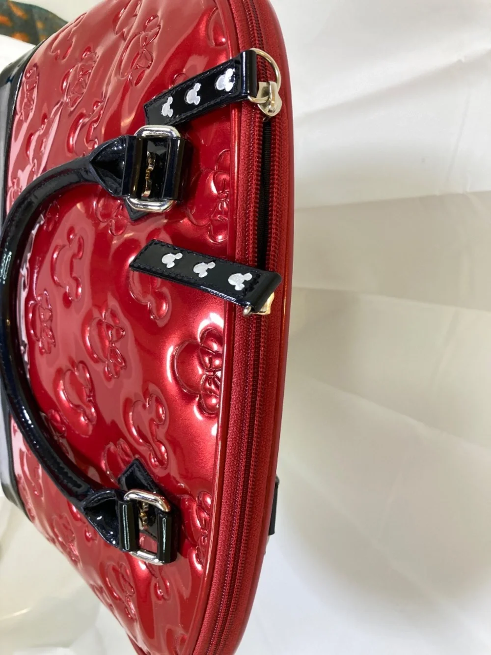 Disney Loungefly Mickey and Minnie Purse Disney Embossed Bag Red w/Cover